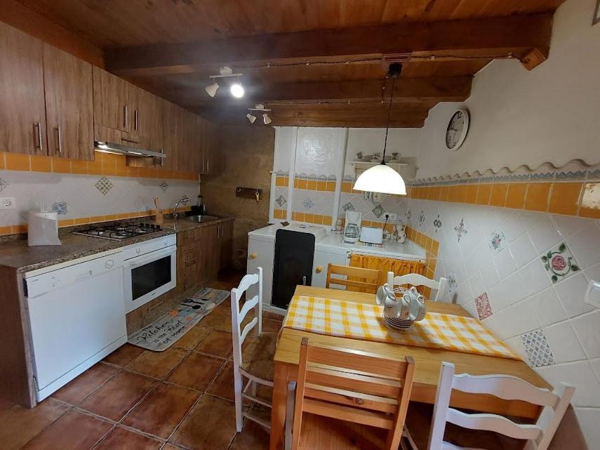 Villa O Recuncho Da Isa - Ribeira Sacra Pereiro de Aguiar Exterior foto